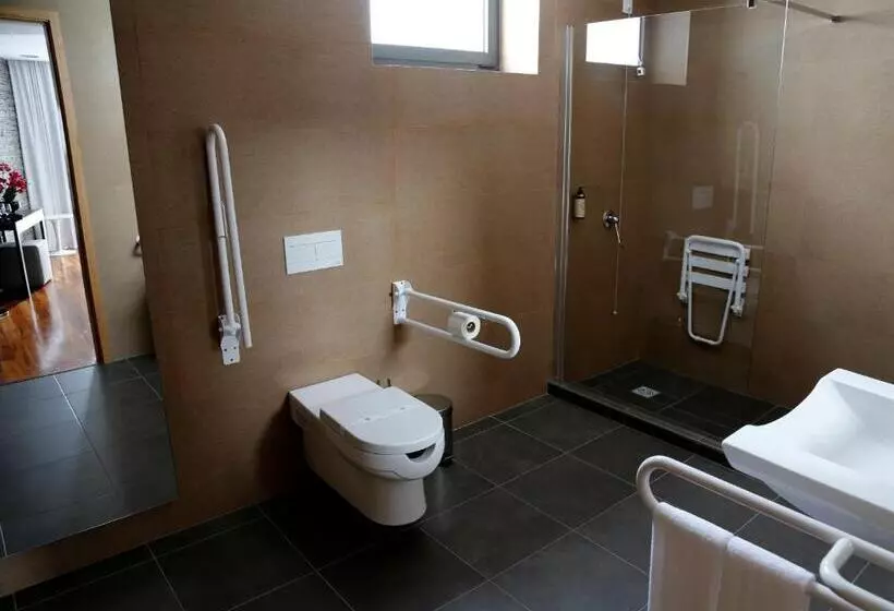 シングルデラックスルーム, Lbv House