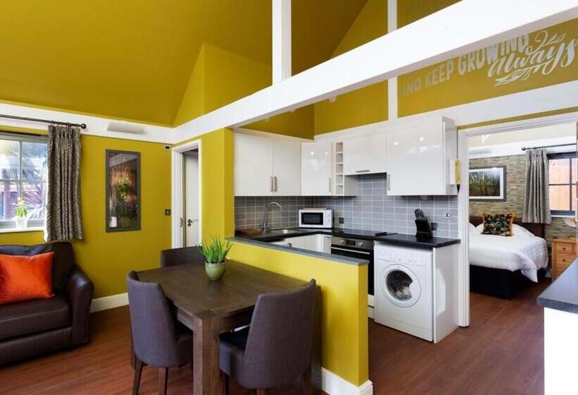 آپارتمان 2 خوابه, Les Ormes Resort