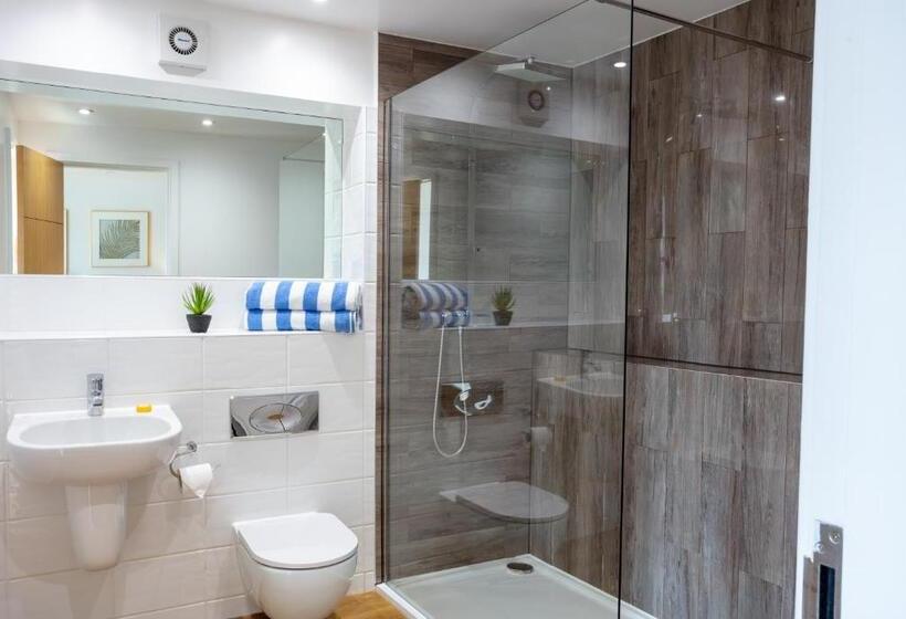 ویلای لوکس 1 خوابه, Les Ormes Resort