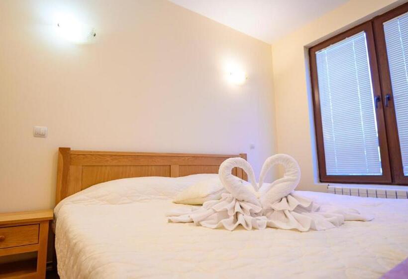 شقة غرفة واحدة, Parklands Hotel & Pool