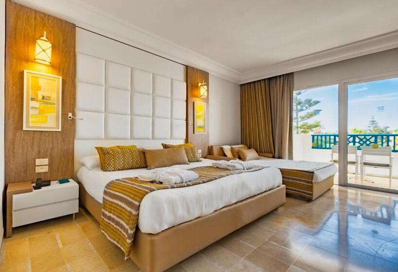 اتاق استاندارد چهار تخته, Sentido Bellevue Park