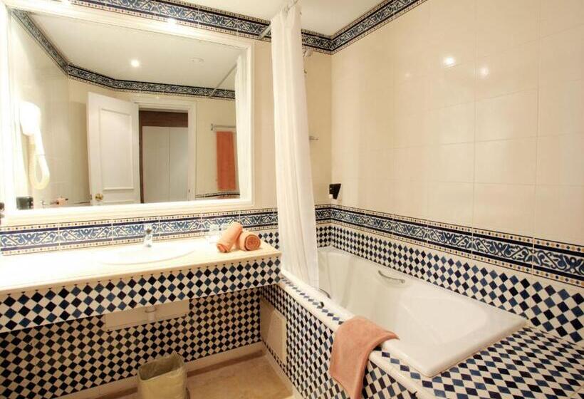 اتاق استاندارد چهار تخته, Sentido Bellevue Park