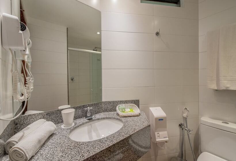 غرفة قياسية ثلاثية, Sete Coqueiros