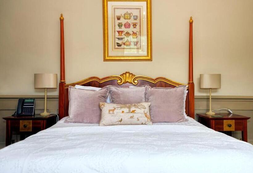 חדר קלאסי, Willington Hall