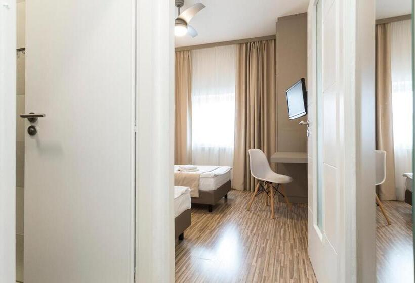 Quarto Estandar, Pension Akat