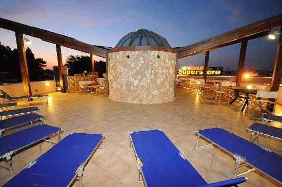 エコノミーワンルーム, Sun Tower Beach Apartments