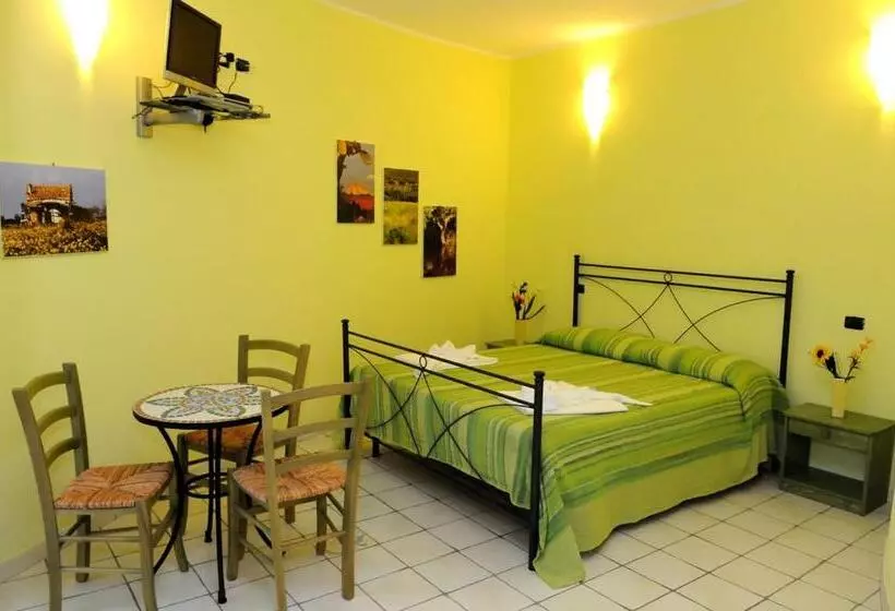استودیو استاندارد با بالکن, Sun Tower Beach Apartments