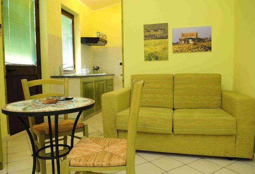 スーペリアスタジオ, Sun Tower Beach Apartments