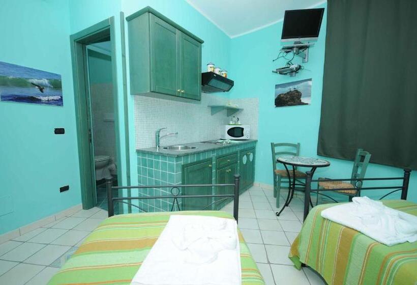 スタンダードルーム, Sun Tower Beach Apartments