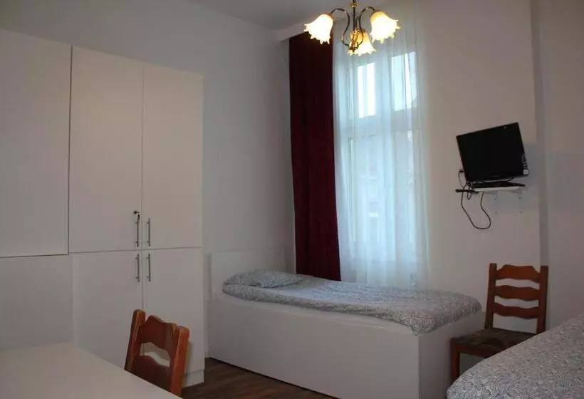 エコノミールーム, Arnes Hotel Vienna