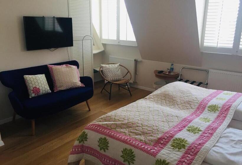 اتاق سوپریور, Das Hotel In München