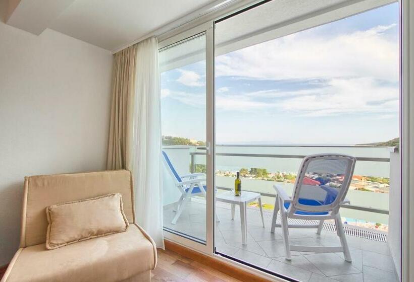 Номер Стандарт с Балконом, Hedera   Maslinica Hotels & Resorts