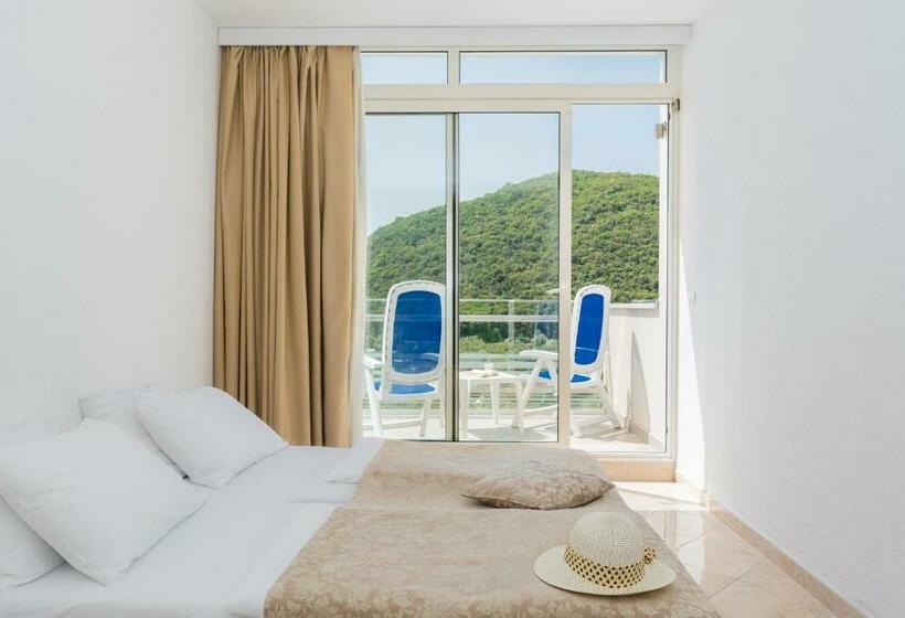 Номер Стандарт с Балконом, Hedera   Maslinica Hotels & Resorts