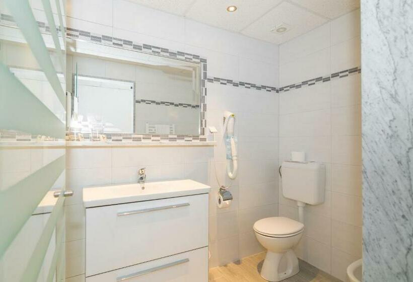 Номер Economy Индивидуальный, Hedera   Maslinica Hotels & Resorts