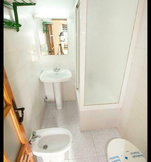 Номер Стандарт, Hostal Estacion