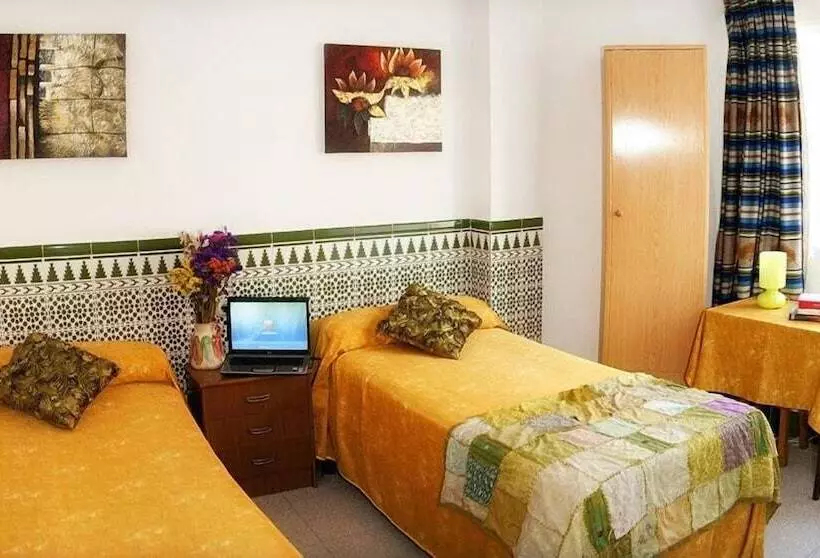 スタンダードルーム, Hostal Estacion