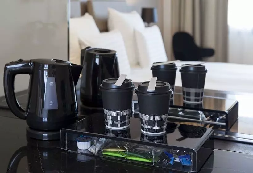 デラックスルーム, Ac Hotel Paris Porte Maillot By Marriott