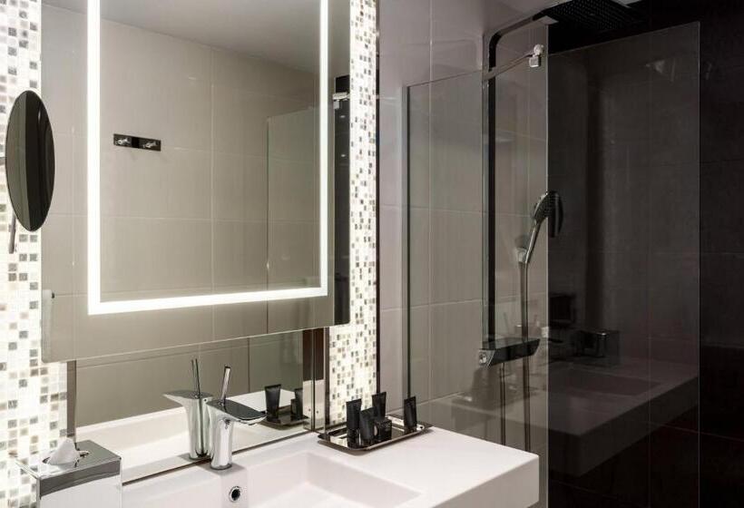 Номер Deluxe, Ac Hotel Paris Porte Maillot By Marriott