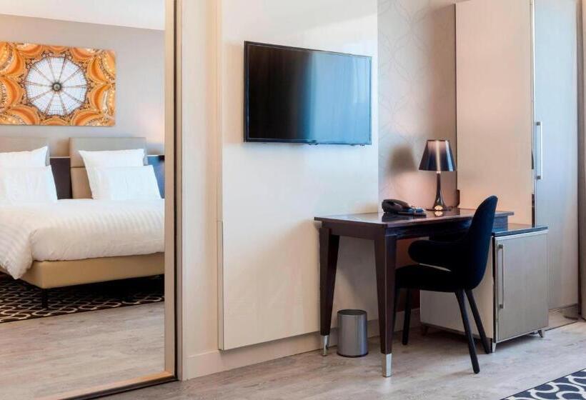 デラックスルーム, Ac Hotel Paris Porte Maillot By Marriott