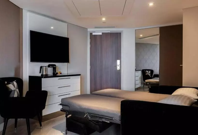 プレステージファミリールーム, Ac Hotel Paris Porte Maillot By Marriott