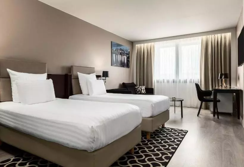 プレステージファミリールーム, Ac Hotel Paris Porte Maillot By Marriott