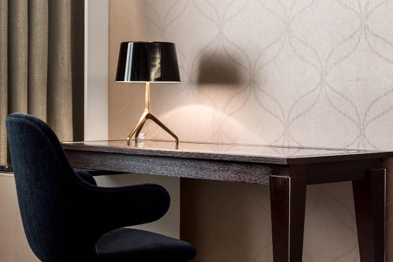 デラックスルーム, Ac Hotel Paris Porte Maillot By Marriott