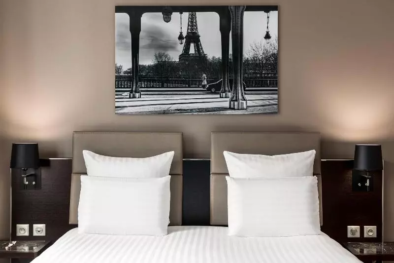 デラックスルーム, Ac Hotel Paris Porte Maillot By Marriott
