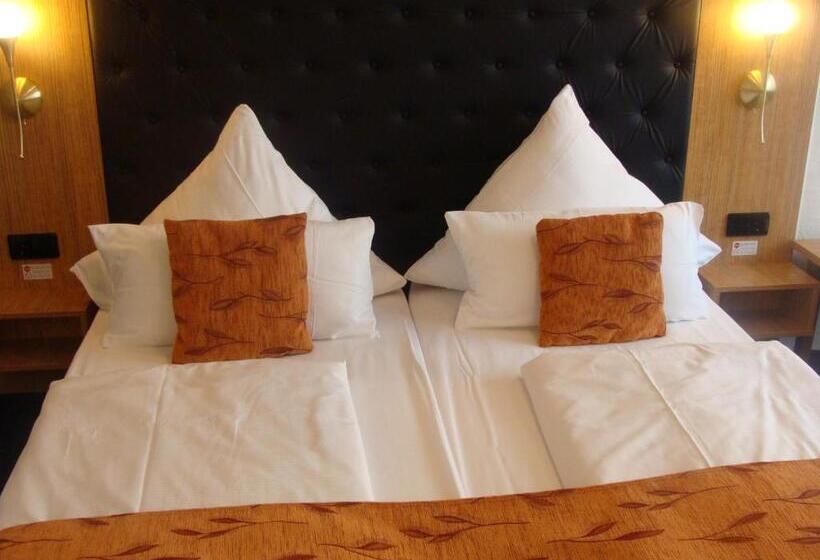 스탠다드 룸, Aparthotel Guzulka & Restaurant