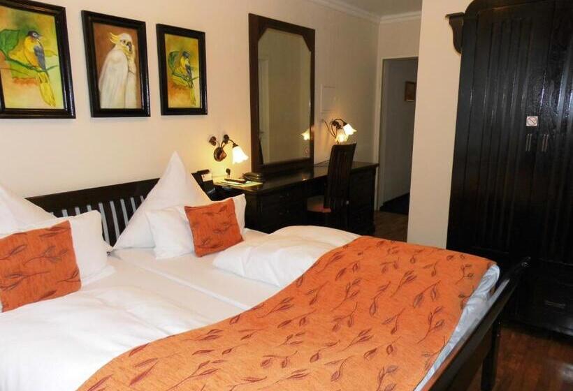 스탠다드 트리플 룸, Aparthotel Guzulka & Restaurant