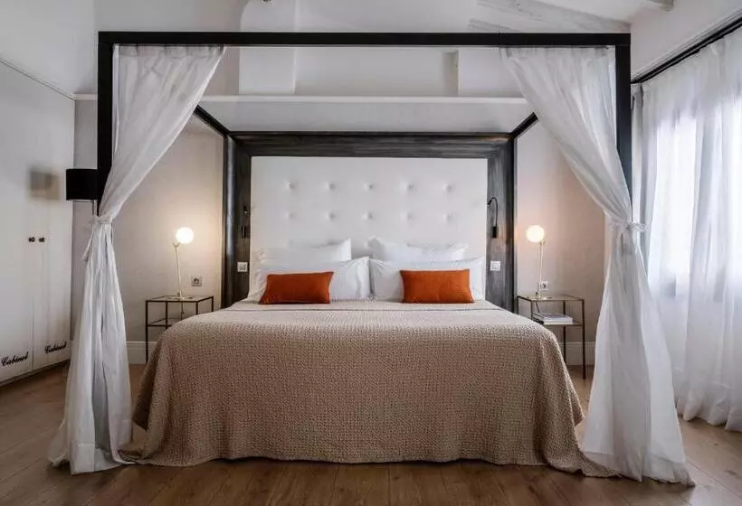 سوییت, Boutique Hotel Posada Terra Santa
