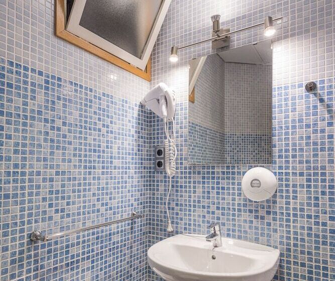 标准三人间, Bypillow Erba