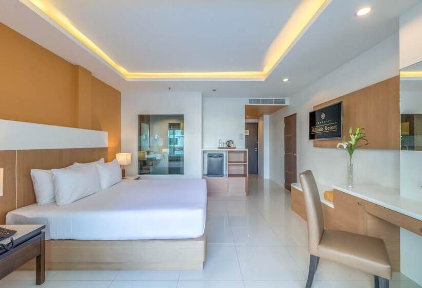 디럭스 룸, Chanalai Hillside Resort, Karon Beach