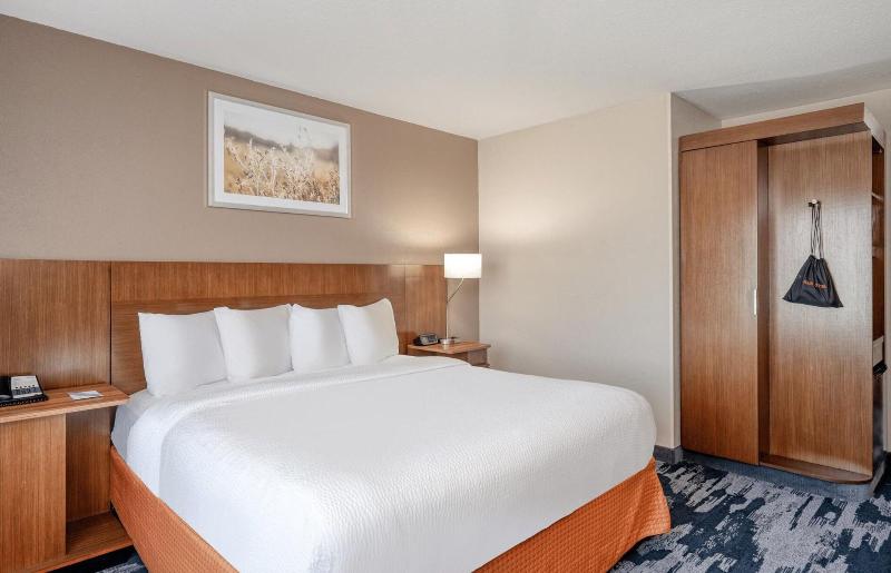 غرفة قياسية سرير كينج, Fairfield Inn & Suites By Marriott Jeffersonville I 71