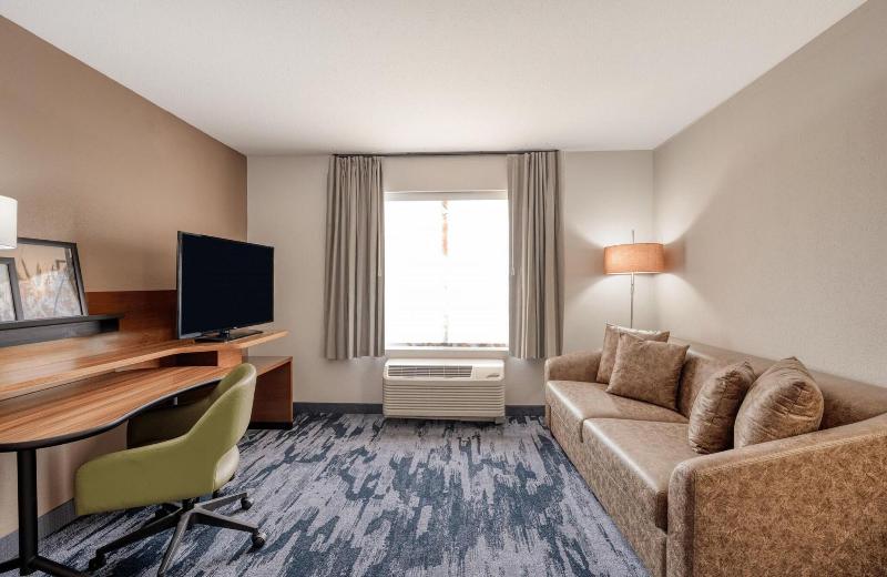 Люкс Кровать Кинг, Fairfield Inn & Suites By Marriott Jeffersonville I 71