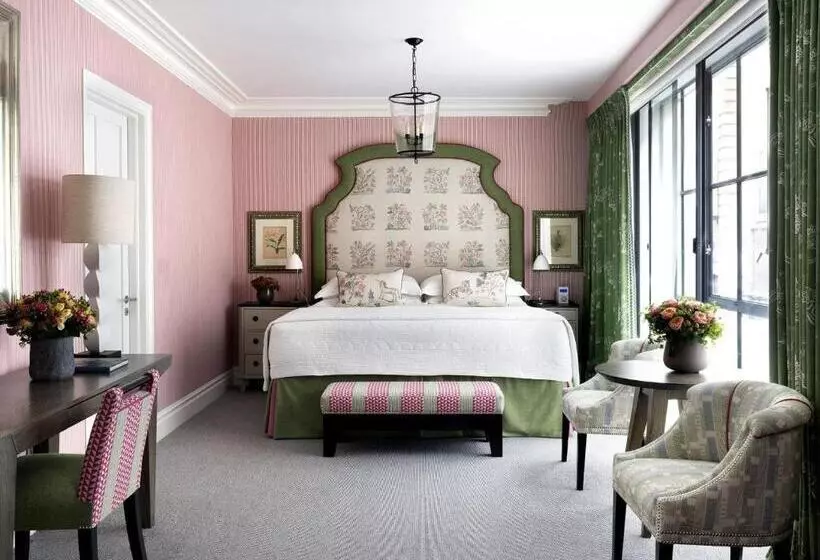 Deluxe Room, Ham Yard Hotel, Firmdale Hotels