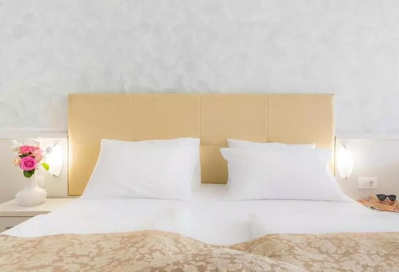 اتاق اکونومی یک تخته, Hedera Maslinica Hotels & Resorts