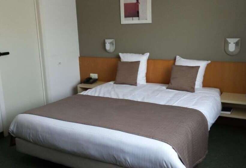 اتاق استاندارد, Hobbit Hotel Zaventem