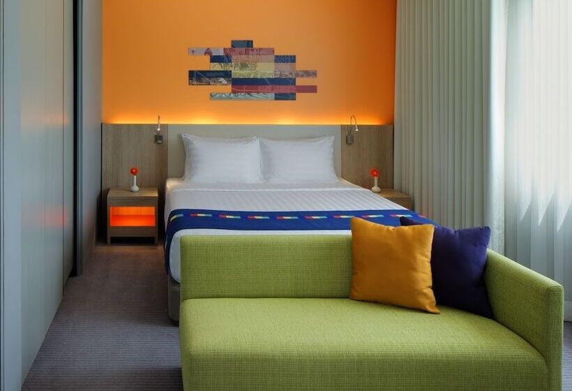 Полулюкс, Park Inn By Radisson Davao