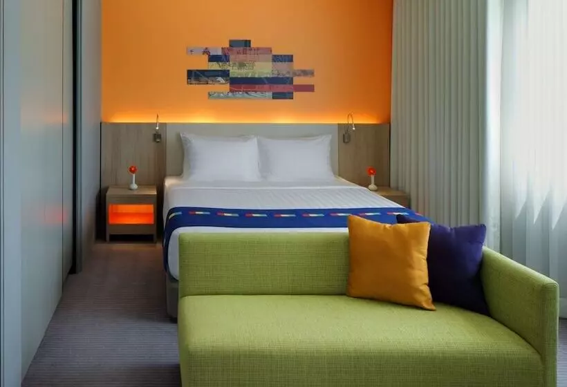 سوییت جونیور, Park Inn By Radisson Davao