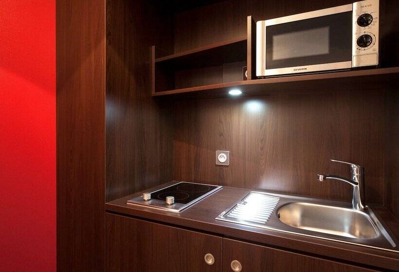 Студия Стандарт, Aparthotel Adagio Lyon Patio Confluence