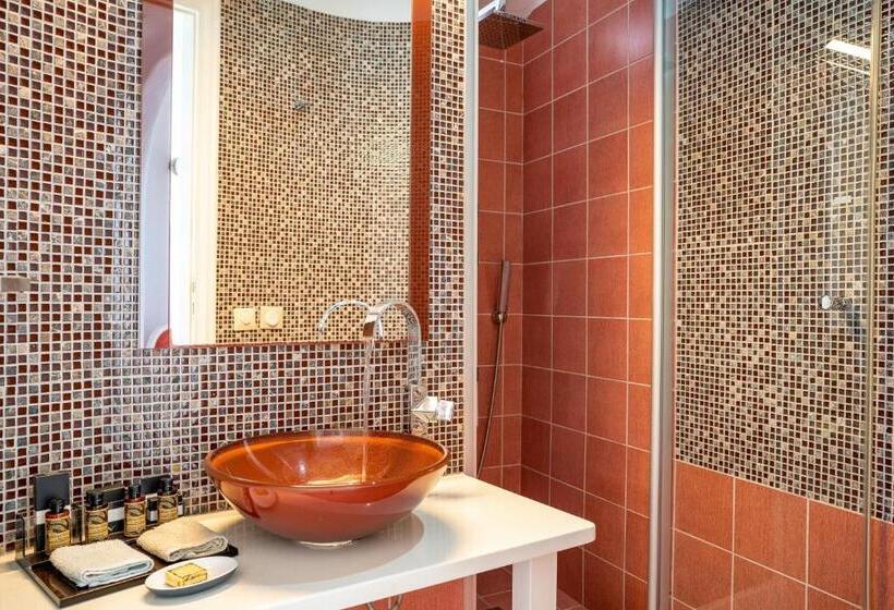 Klassisches Zimmer mit Ausblick, Delfini Villas