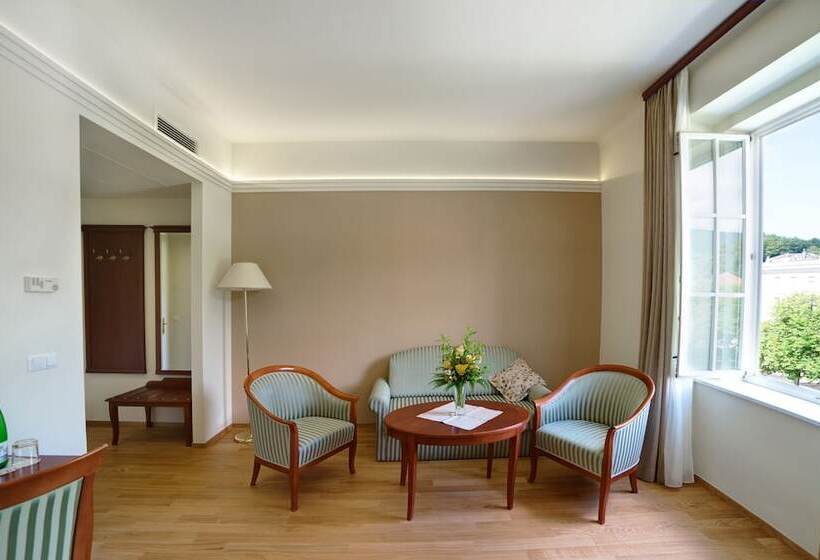 سوئیت پریمیوم, Grand Hotel Rogaška