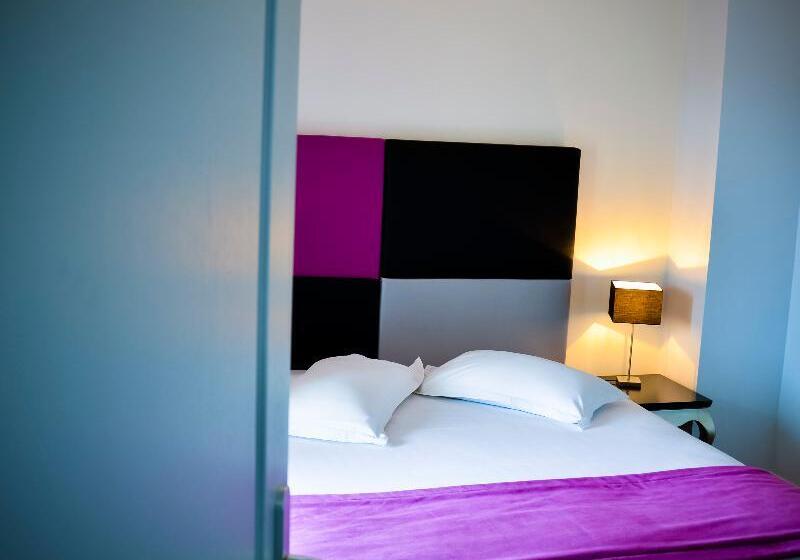 스탠다드 스튜디오, Adonis La Baule