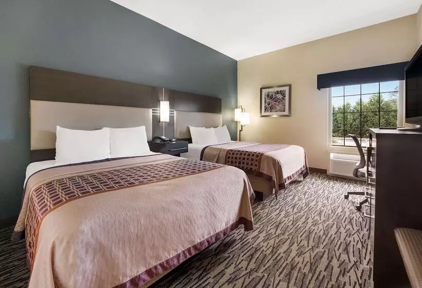 身障者適用スイートルーム, Best Western Bradbury Inn & Suites