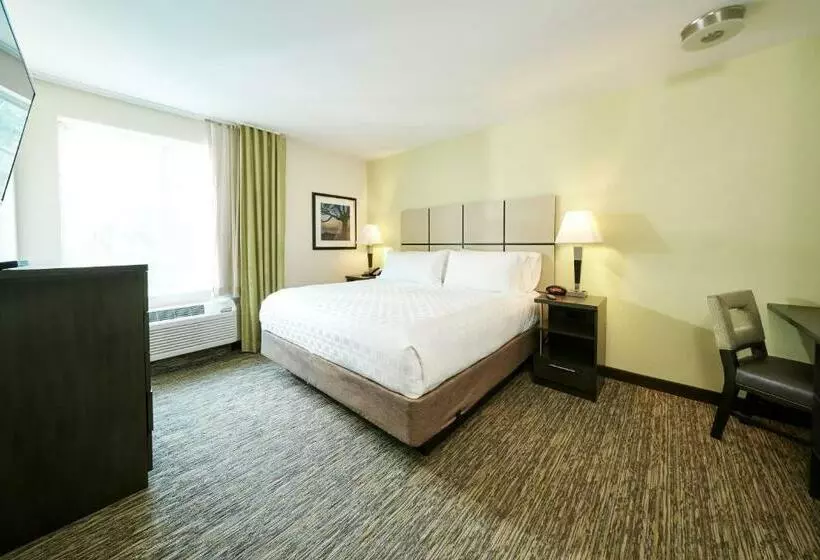 اتاق استاندارد, Candlewood Suites Midland, An Ihg