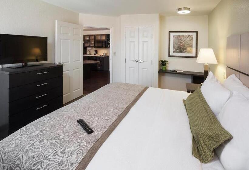 Люкс Кровать Кинг, Candlewood Suites Midland, An Ihg