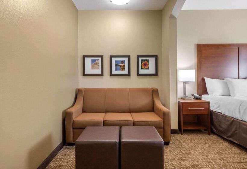 스위트, Comfort Inn & Suites Glenpool