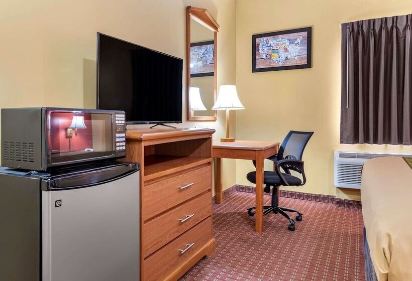 غرفه قياسيه سريرين مزدوجين, Econo Lodge Louisville Airport