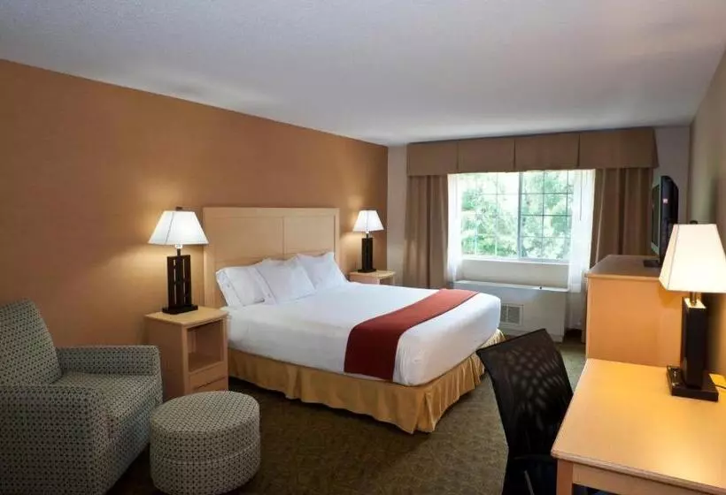 身障者適用キングサイズベッドルーム, Holiday Inn Express Hotel & Suites North Conway, An Ihg