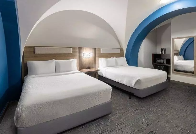 身障者適用スイートルーム, Holiday Inn Express Baltimoredowntown